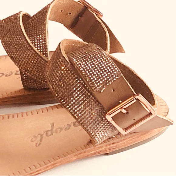 Free People rose gold sandal - Picture 4 of 10